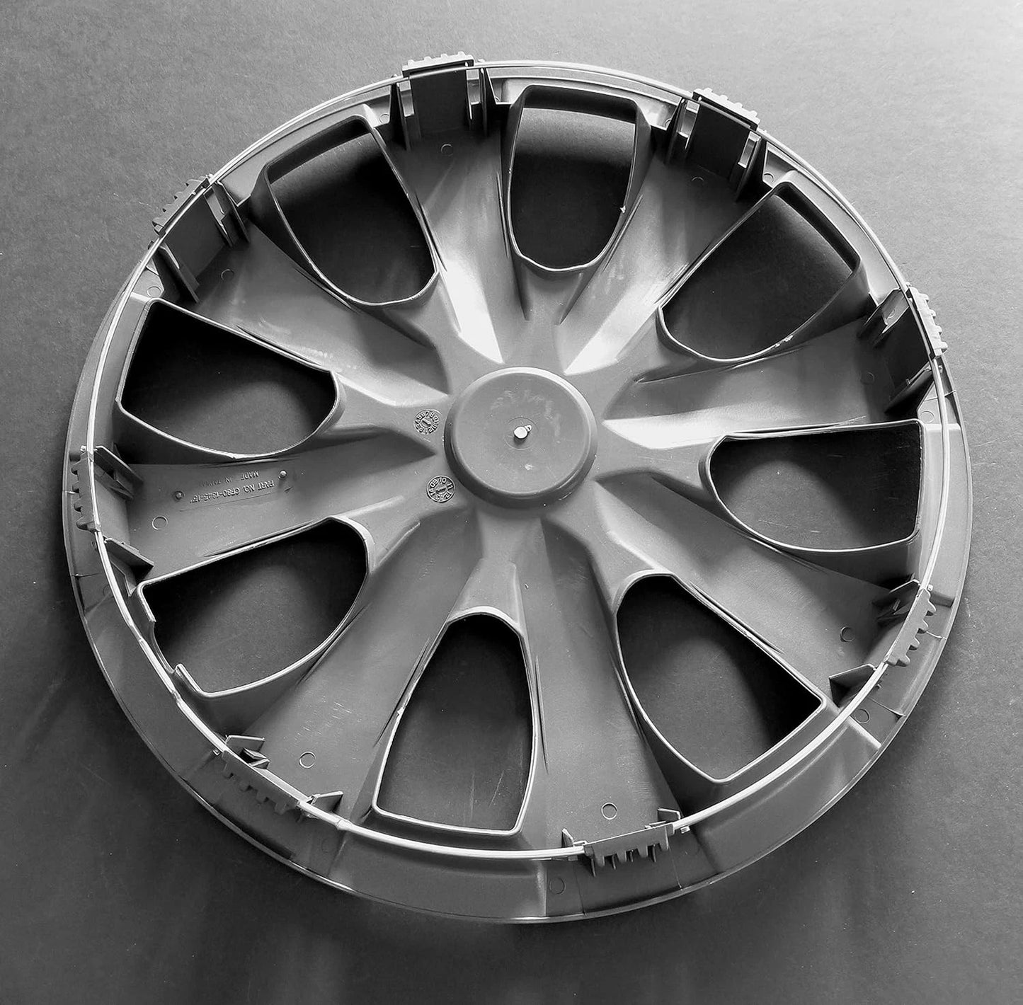 15" Silver 8-Spoke Wheel Cover Hubcap Fits 2009–2013 Toyota Corolla